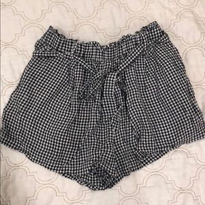 GINGHAM PATTERN SHORTS